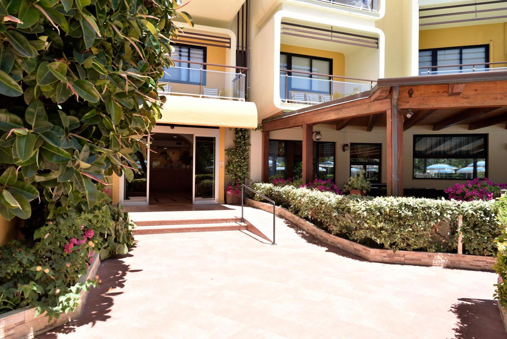 Hotel Florida Αλγκέρο Εξωτερικό φωτογραφία