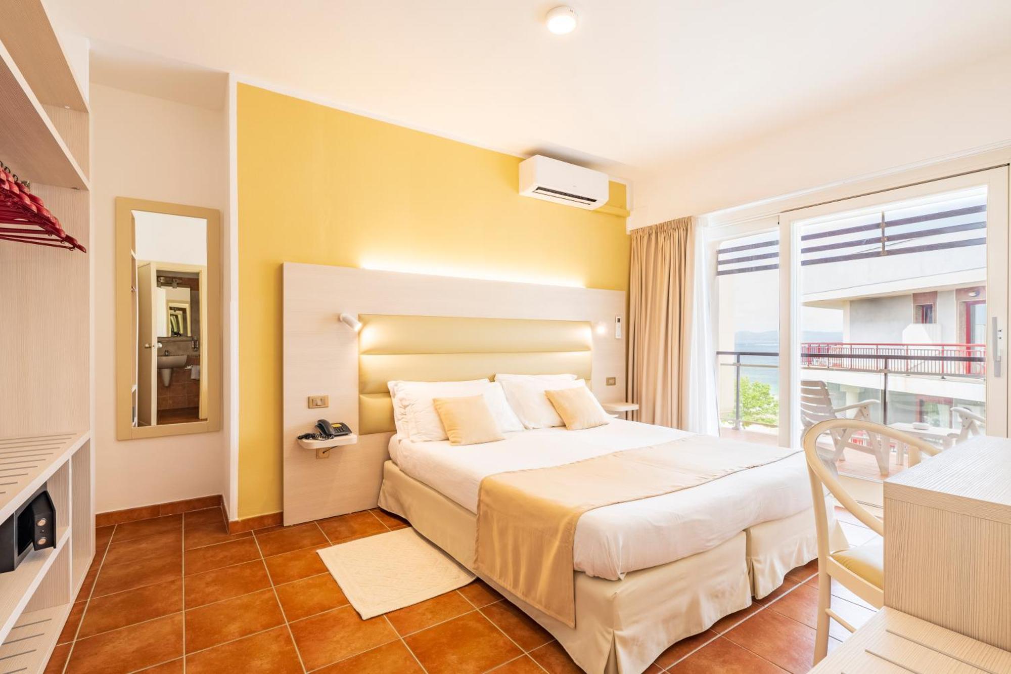Hotel Florida Αλγκέρο Εξωτερικό φωτογραφία